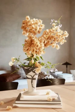 Flores vase fra Ferm Living
