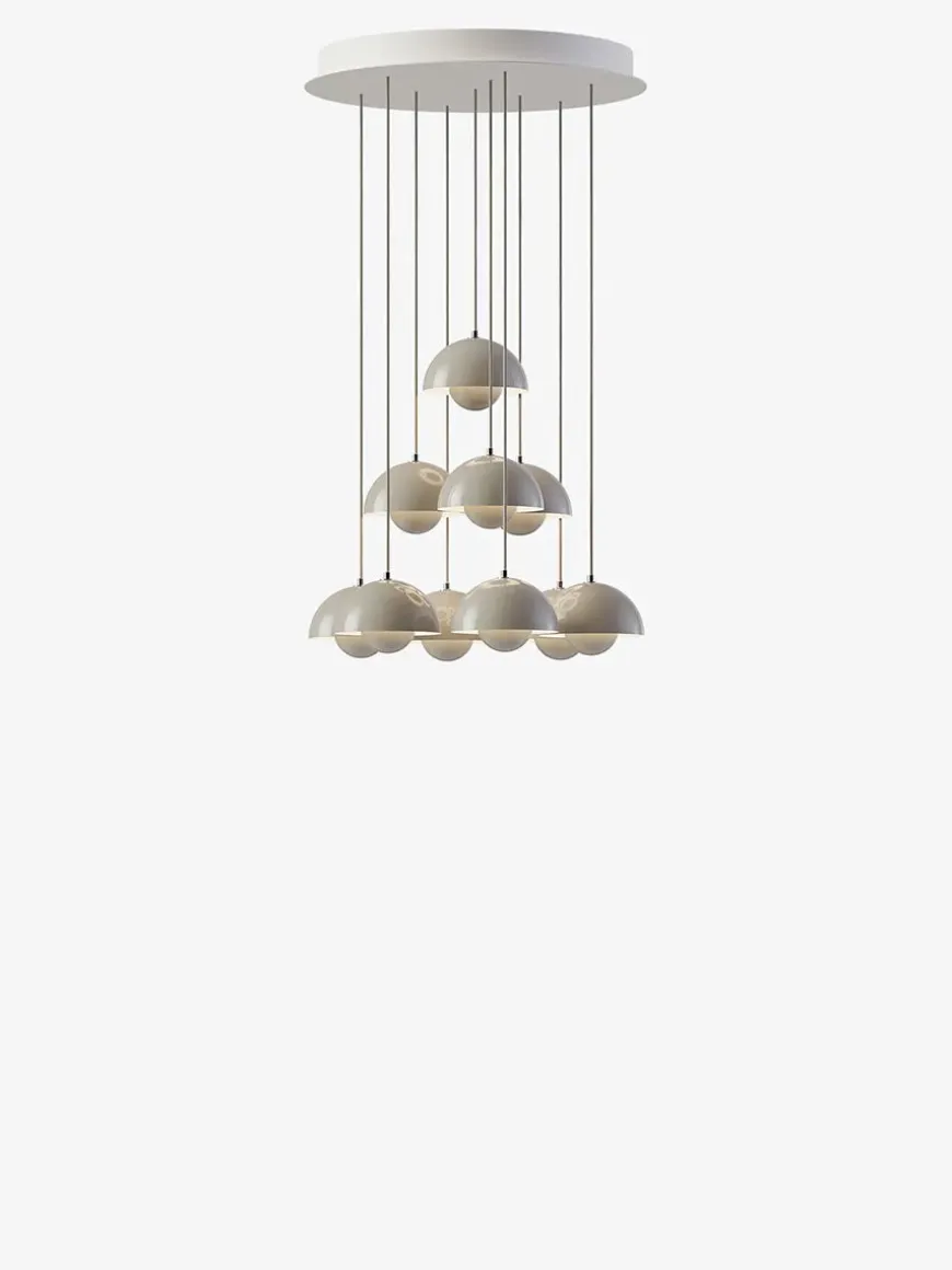 Flowerpot Chandelier VP10, 10 pendants reversed fra &Tradition