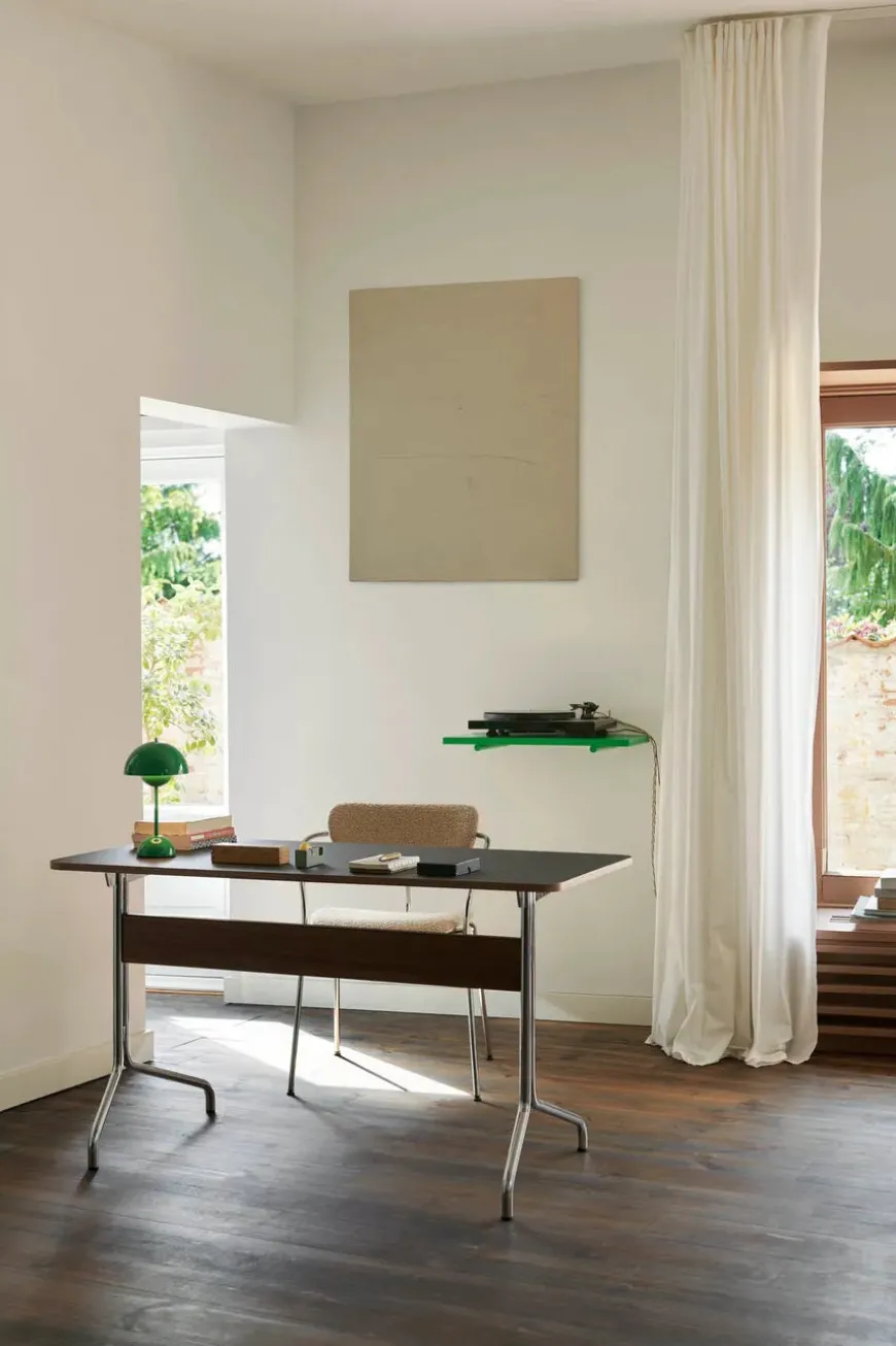 Flowerpot Portable VP9 Bordlampe af Verner Panton