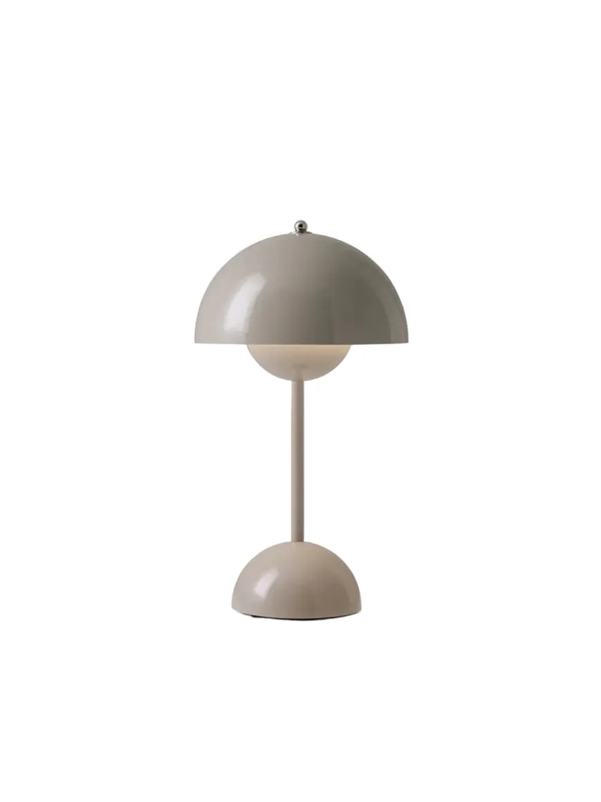 Flowerpot Portable VP9 Bordlampe af Verner Panton