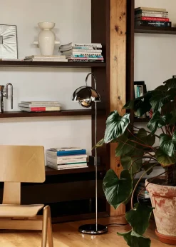 Flowerpot VP12 Gulvlampe fra &Tradition