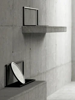 Frame Wall Mirror, small fra Stellar Works