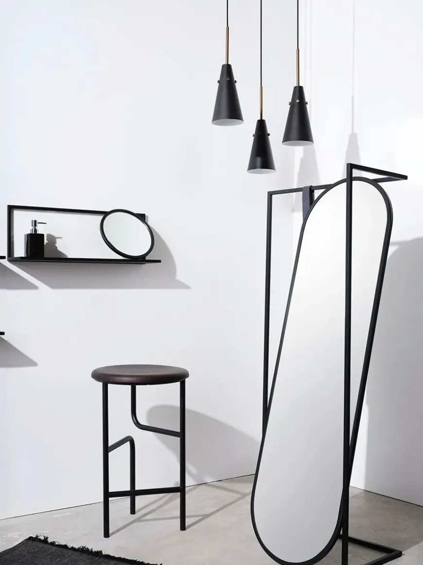 Frame Wall Mirror, small fra Stellar Works