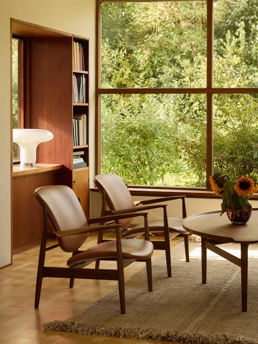 France Chair, eg klar olie af Finn Juhl