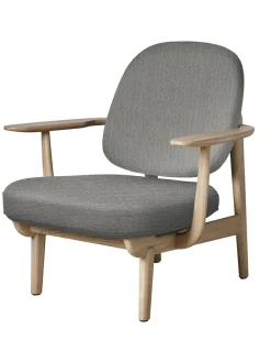 Fred Lænestol, lakeret eg fra Fritz Hansen