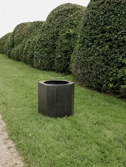 Funki Pot, medium fra Louise Roe