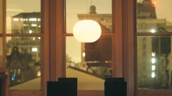 Glo-Ball S2 Pendel fra Flos