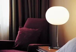 Glo-Ball T1, Silver bordlampe fra Flos