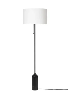 Gravity Gulvlampe fra GUBI