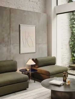 Gräshoppa bordlampe fra GUBI