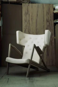 Græshoppestolen af Finn Juhl