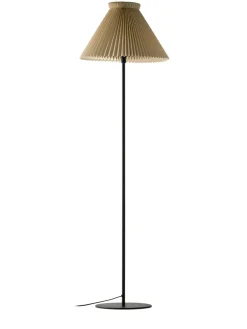 334H Gulvlampe, moss green fra Le Klint