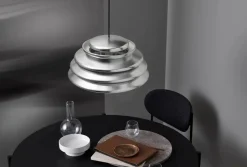 Hive pendel, aluminium af Verner Panton