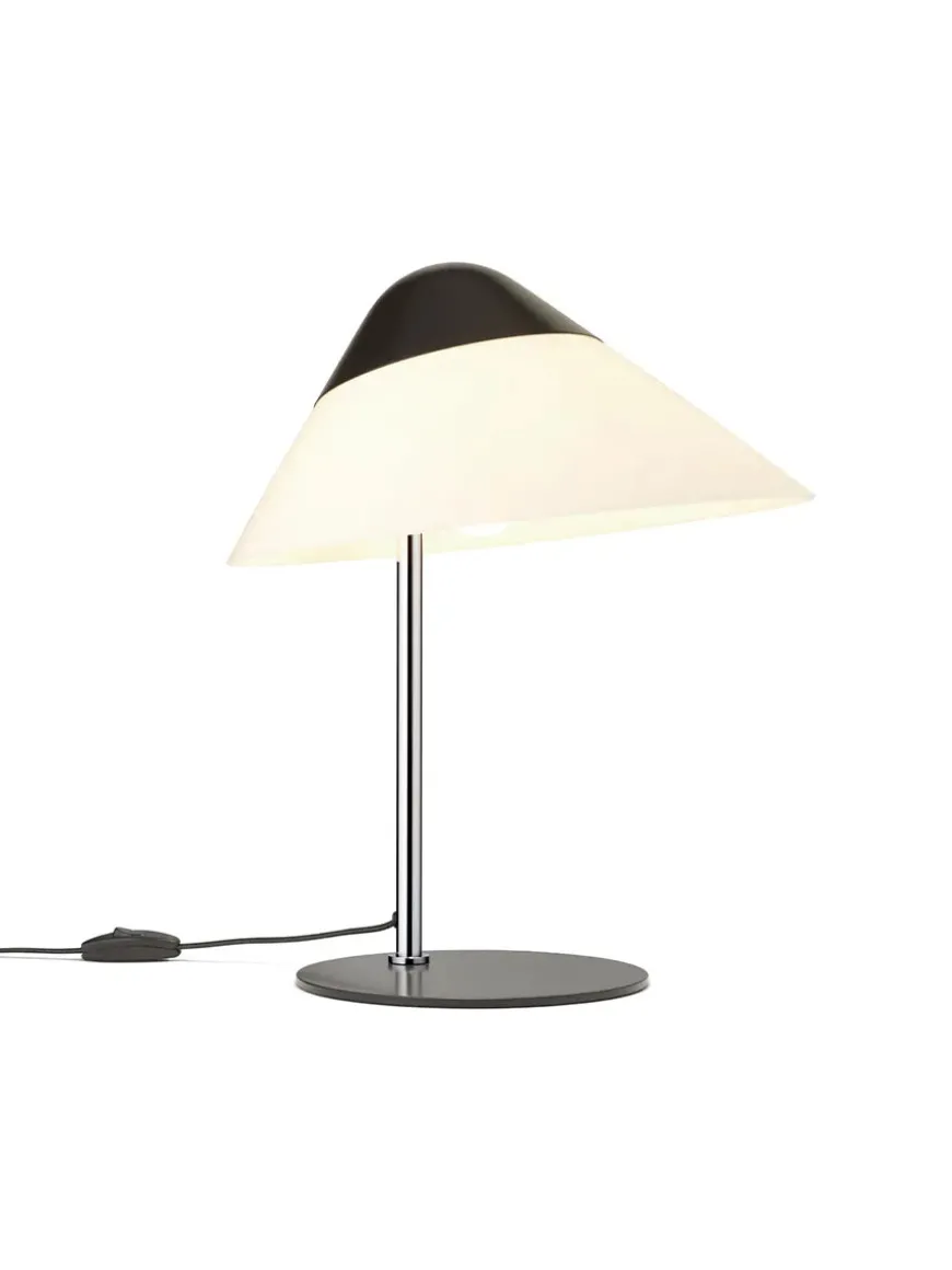HJW01 Opala Bordlampe af Hans J. Wegner