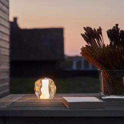 ICE BALL Portable Bordlampe, guld fra Loom Design