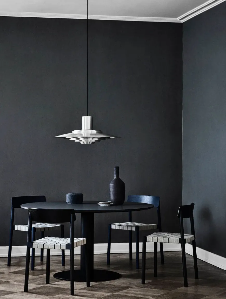 In Between Bord SK12 fra &Tradition