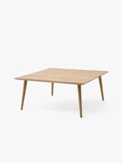 In Between Bord SK24 fra &Tradition