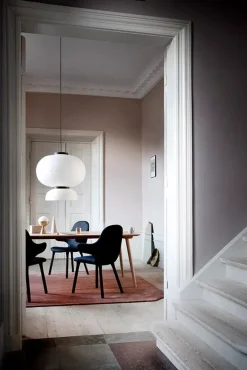 In Between Bord SK5 fra &Tradition