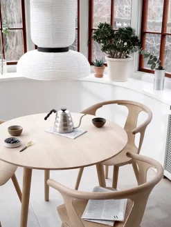 In Between Bord SK3 fra &Tradition