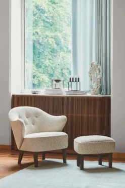 Ingeborg med Fodskammel, sahara fra Audo Copenhagen