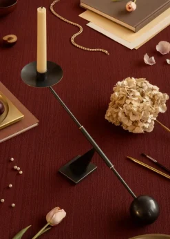 Interconnect Candle Holder - small, bronzed brass fra Audo Copenhagen