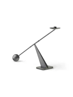 Interconnect Candle Holder, bronzed brass fra Audo Copenhagen