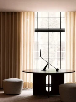 Interconnect Candle Holder, bronzed brass fra Audo Copenhagen