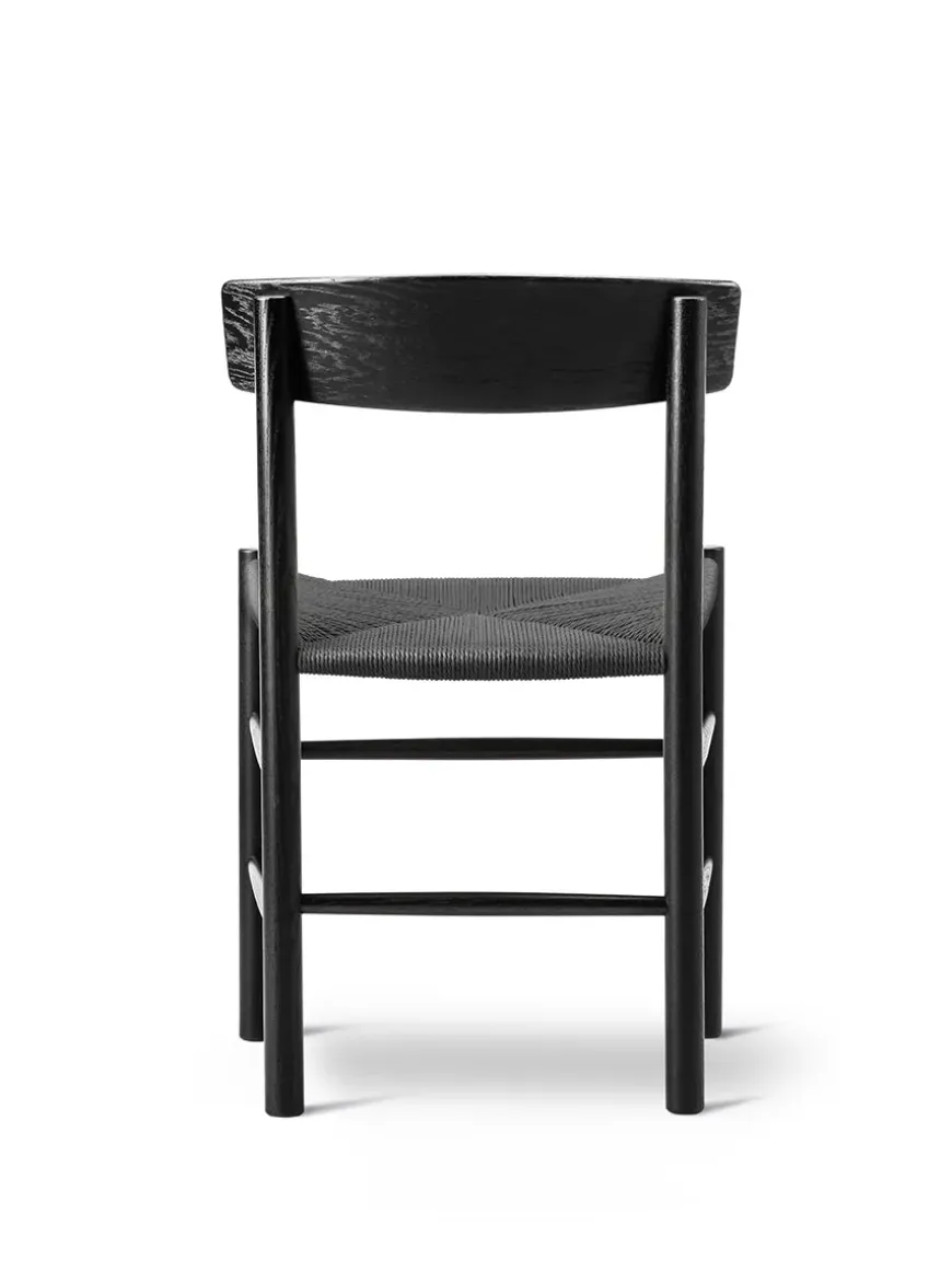 J39 Folkestolen, lys olieret eg af Børge Mogensen