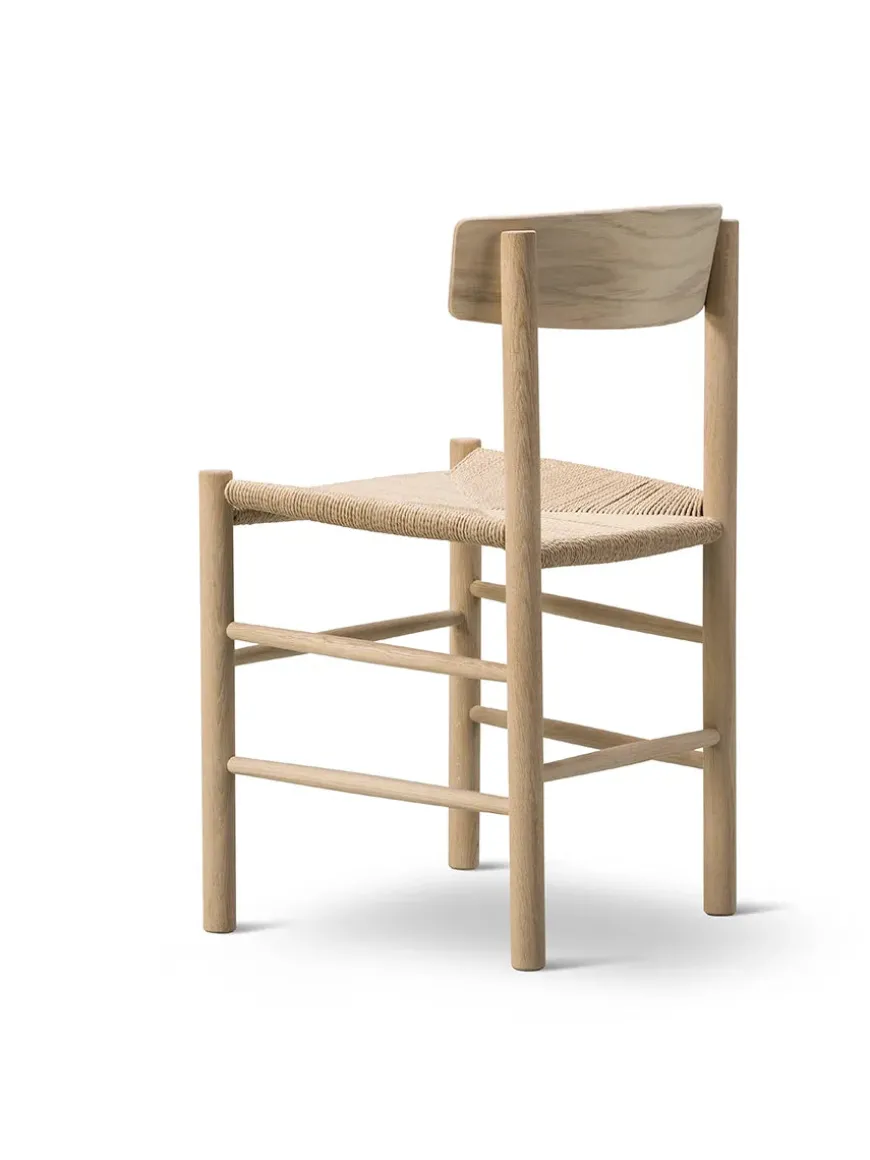 J39 Folkestolen, olieret eg af Børge Mogensen