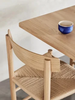 J39 Folkestolen, sortlakeret eg af Børge Mogensen