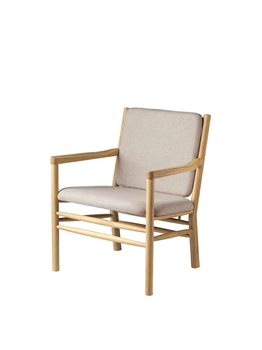 J147 Lounge Chair fra FDB Møbler