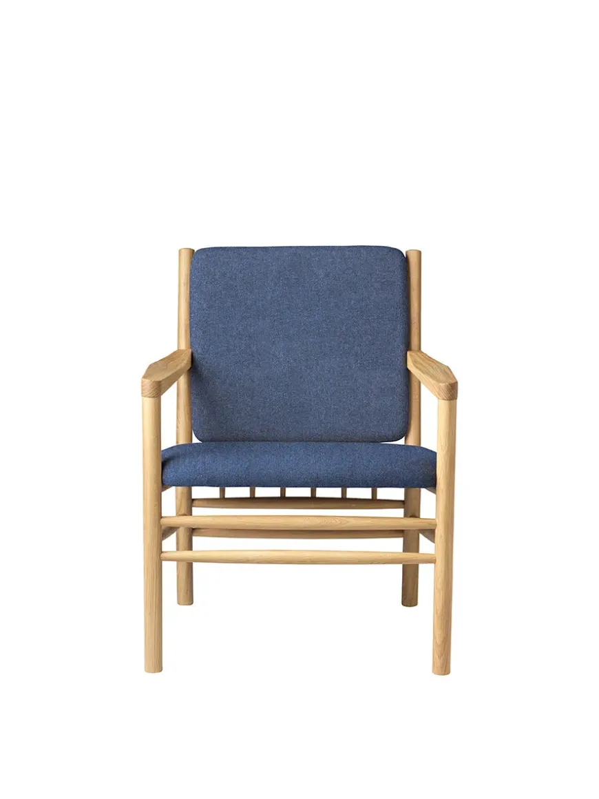 J147 Lounge Chair fra FDB Møbler