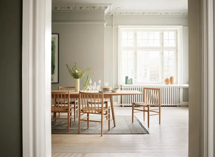 J80 spisebordsstol, eg olie fra FDB Møbler