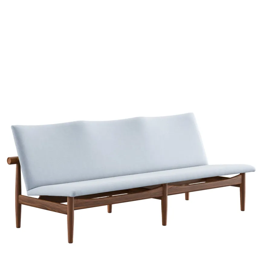 Japan 3 pers. sofa, eg klar olie af Finn Juhl