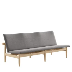 Japan 3 pers. sofa, valnød af Finn Juhl