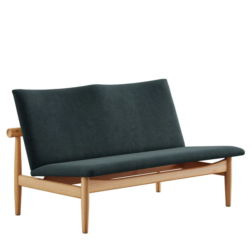 Japan 2 pers. sofa, valnød af Finn Juhl
