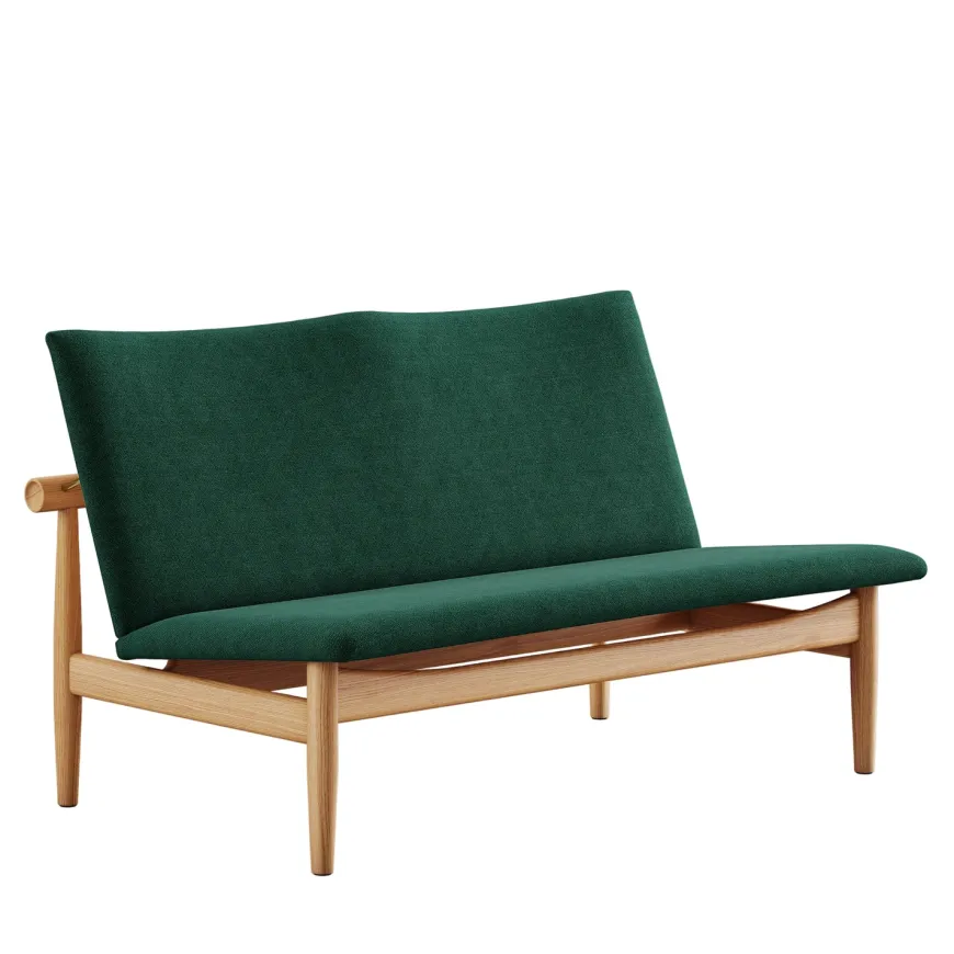 Japan 2 pers. sofa, valnød af Finn Juhl