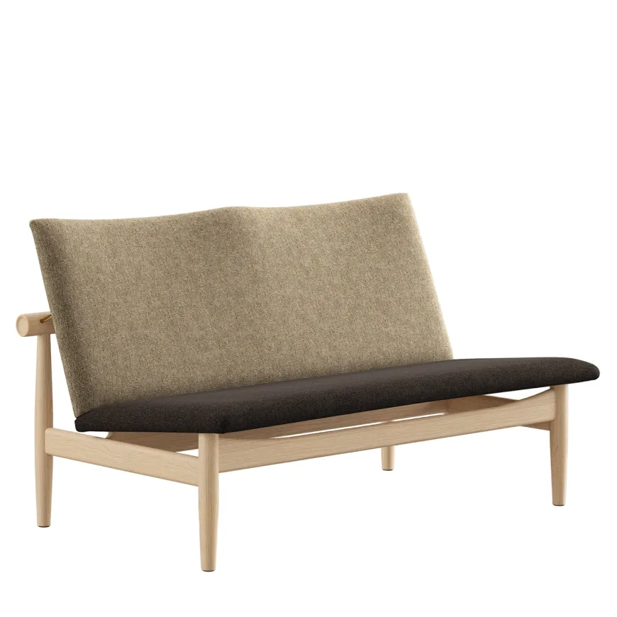 Japan 2 pers. sofa, valnød af Finn Juhl