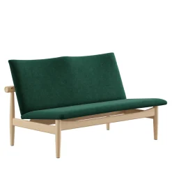 Japan 2 pers. sofa, valnød af Finn Juhl