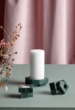 Jeu de Dés 2 Candle Holder fra Woud