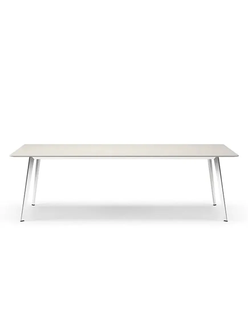 JW2510 bord fra Montana