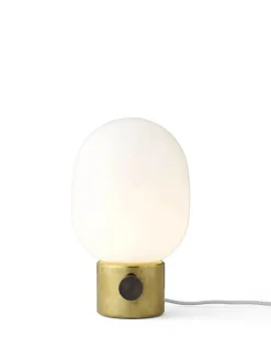 JWDA Bordlampe, hvid marmor fra Audo Copenhagen