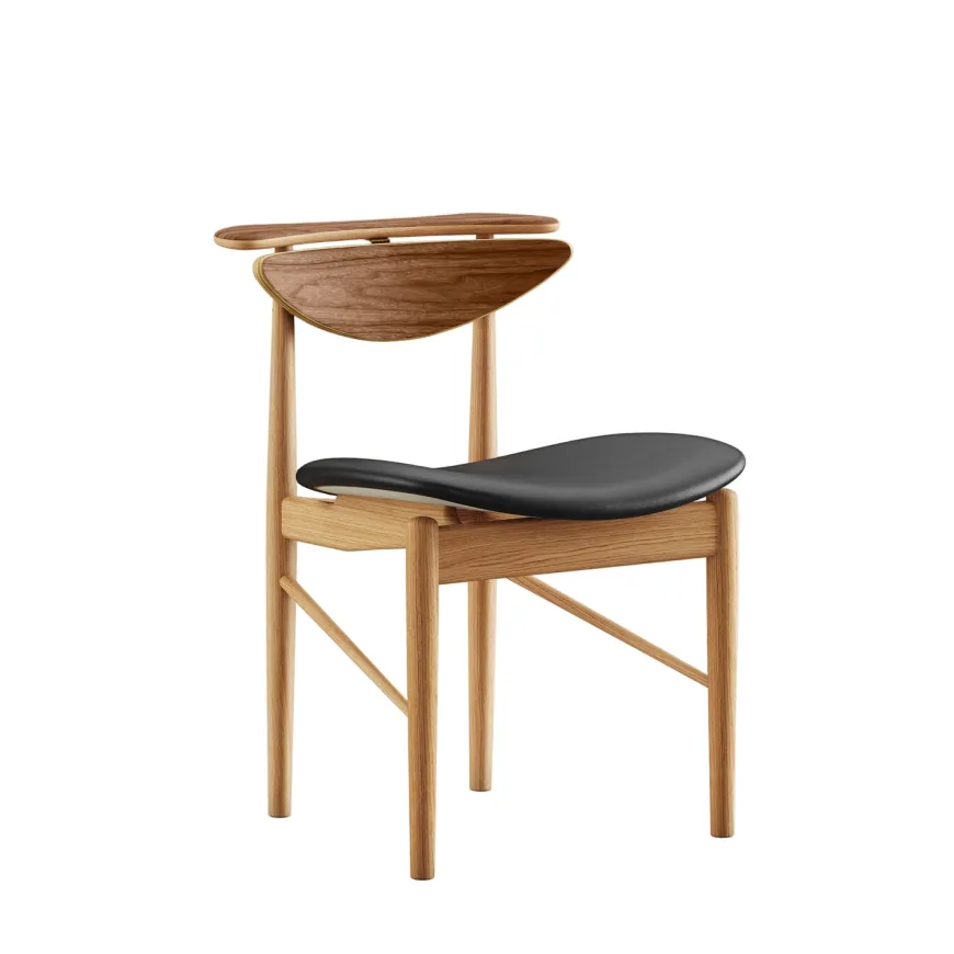 Karmstolen, ask klar olie af Finn Juhl