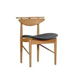 Karmstolen, ask klar olie af Finn Juhl