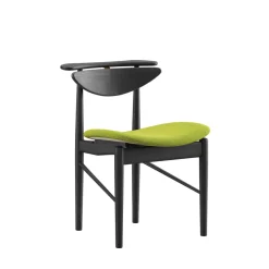 Karmstolen, ask klar olie af Finn Juhl