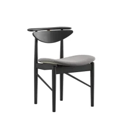 Karmstolen, ask klar olie af Finn Juhl