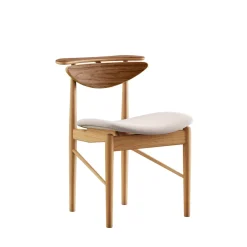 Karmstolen, eg olie af Finn Juhl