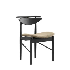 Karmstolen, eg olie af Finn Juhl