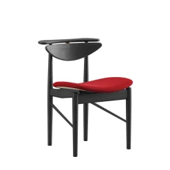 Karmstolen, eg olie/valnød af Finn Juhl