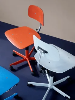 Kevi 2533 Kontorstol med sædepolstring fra Montana